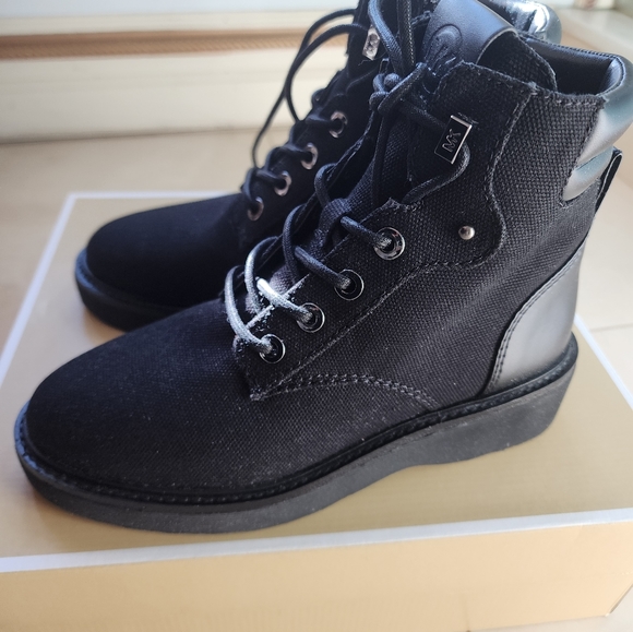 Michael Kors Trudy Heavy Canvas boot 5.5 black - Picture 4 of 5